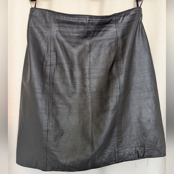 Genuine Wilson Leather 90s Mini Skirt Black Size 10 - Picture 1 of 8